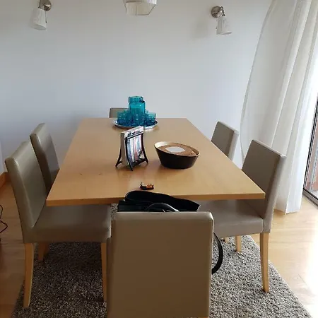 Restelo Plaza 3 * Lisboa