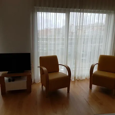 Apartamento Restelo Plaza 3